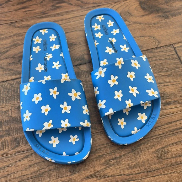 Melissa x Larroudé Pool Slides size 8 - Picture 2 of 7